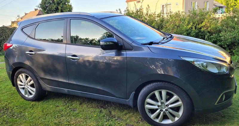 Hyundai ix35 cena 38500 przebieg: 156000, rok produkcji 2010 z Zawiercie małe 121